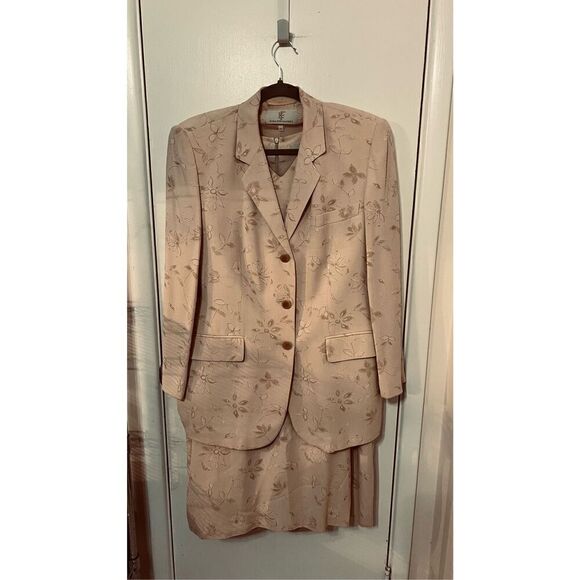 Kina Fernandez Beige FLoral 2 Piece Floral Dress & Blazer Size XL - Picture 2 of 12